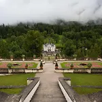 Lilie / Garni 3*