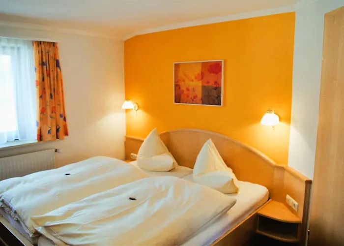 Guest house Lilie / Garni 3*