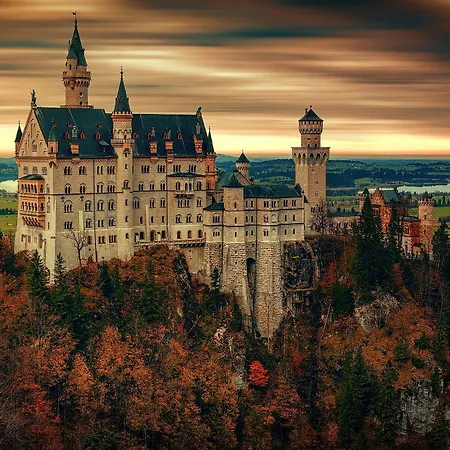 ゲストハウス Lilie / Garni