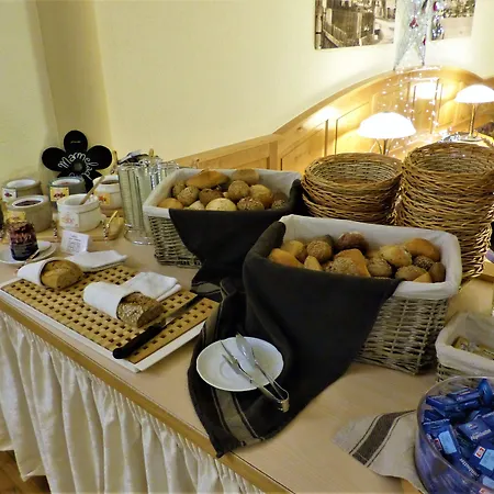 Lilie / Garni ゲストハウス